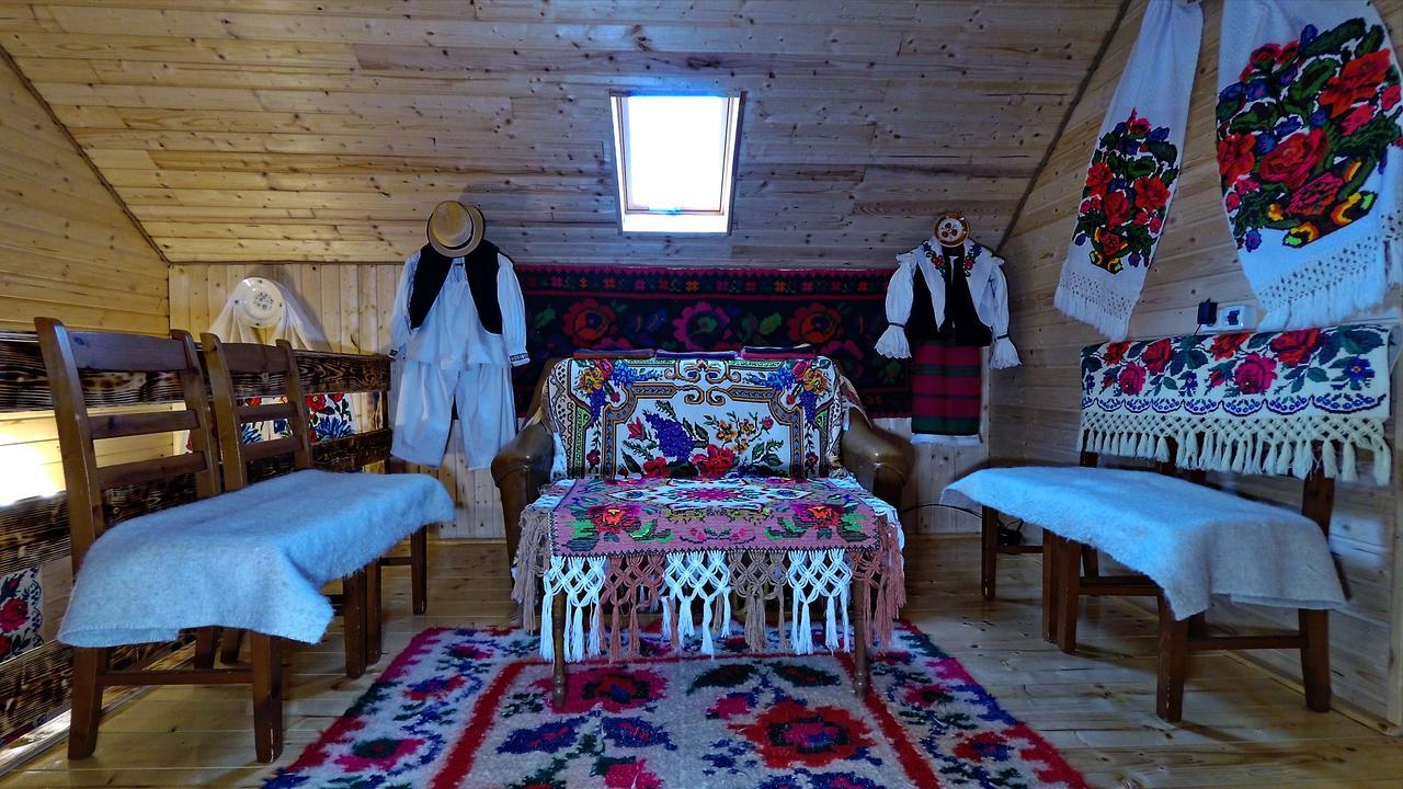 Pensiunea Lore&Sara Satu Sugatag Bagian luar foto